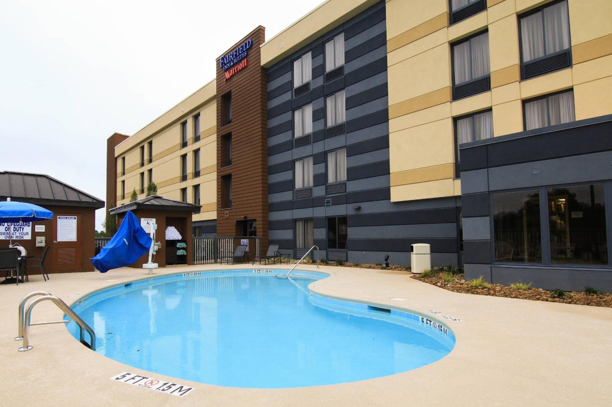 Fairfield Inn & Suites By Marriott Greenville סימפסונוויל מראה חיצוני תמונה